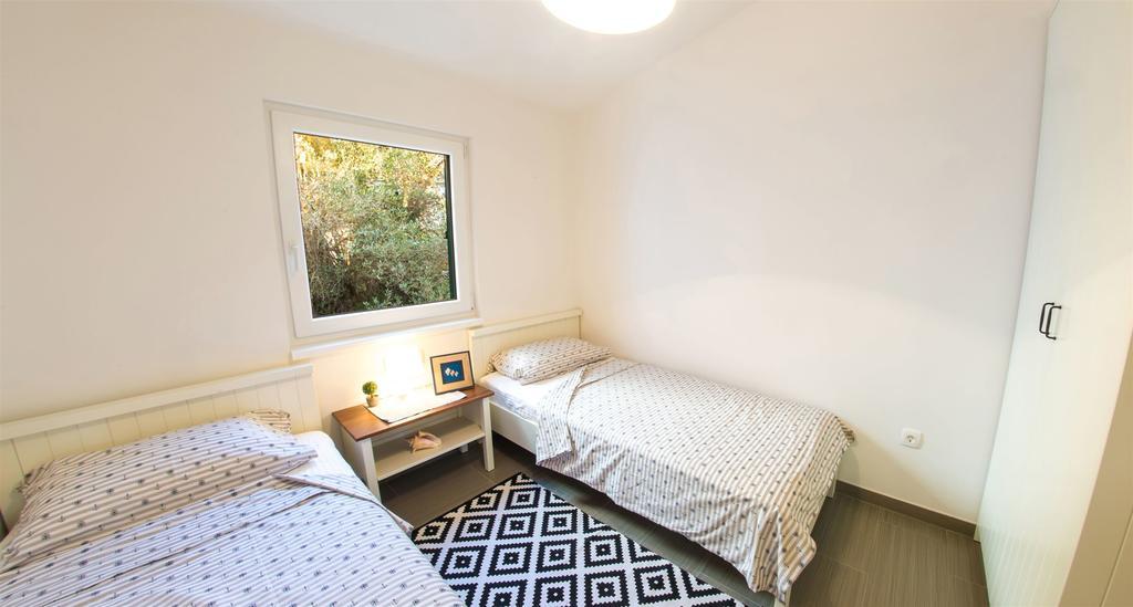 Apartments Denis Клек Екстер'єр фото