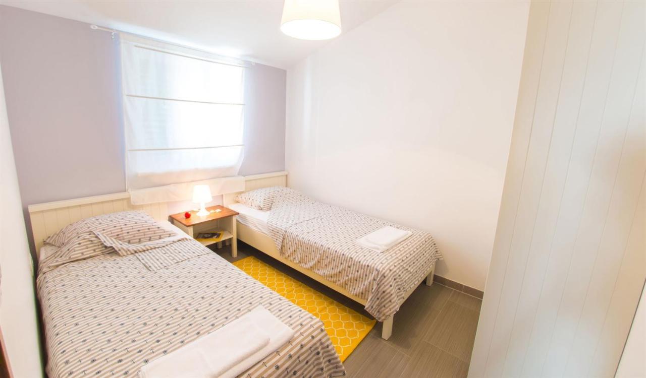 Apartments Denis Клек Екстер'єр фото